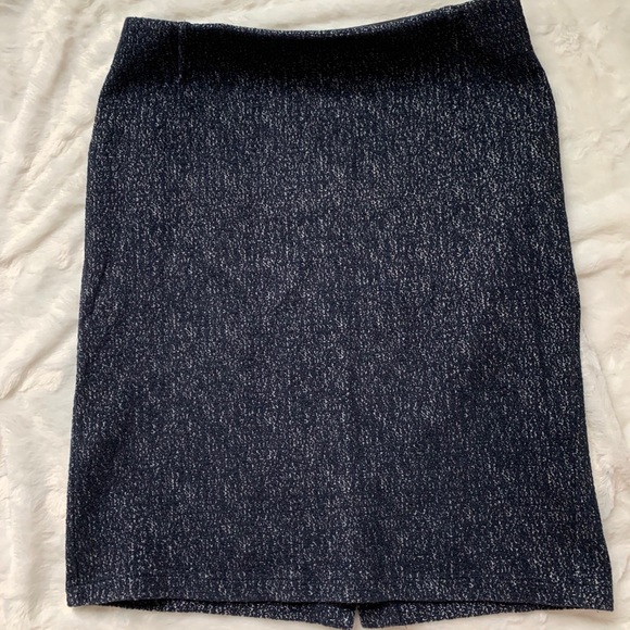 The Loft Stretch Pencil Skirt - Picture 3 of 4